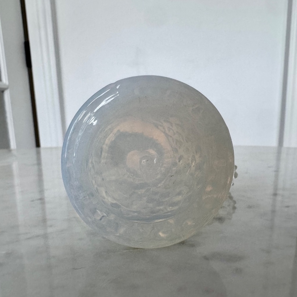 Vintage Fenton Hobnail Opalescent Glass Cruet with Stopper - Picture 4 of 4